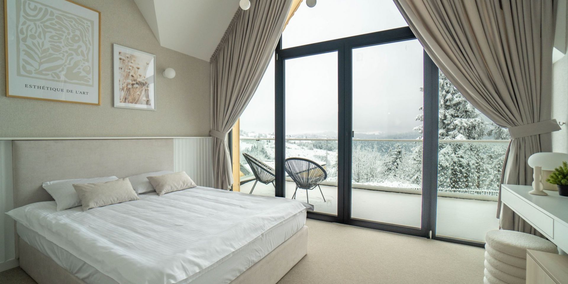 Cottage White